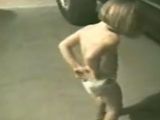 有的女人是不需要包包